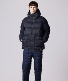 BLACK／Model Height 178cm／Wearing Size M