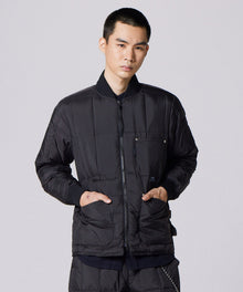 BLACK／Model Height 180cm／Wearing Size M
