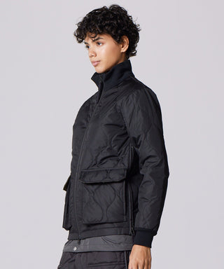 BLACK／Model Height 172cm／Wearing Size XS