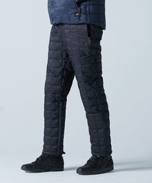 BLACK／Model Height 180cm／Wearing Size M