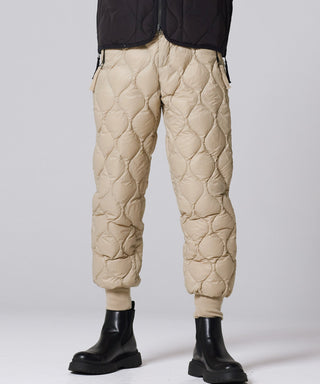 G.BEIGE／Model Height 179cm／Wearing Size M