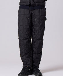 BLACK／Model Height 180cm／Wearing Size M