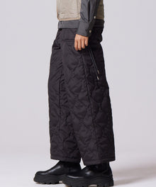 BLACK／Model Height 172cm／Wearing Size XS