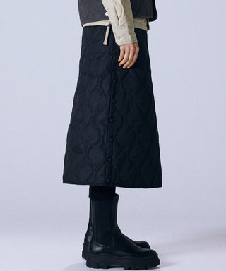 BLACK／Model Height 166cm／Wearing Size M