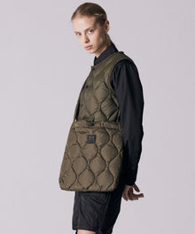 D.OLIVE／Model Height 168cm