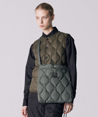 D.OLIVE／Model Height 168cm