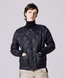 BLACK×BLACK（INNER SIDE）／Model Height 169cm／Wearing Size XS