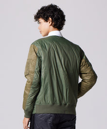 CRZY OLIVE×BK（OUTER SIDE）／Model Height 172cm／Wearing Size XS