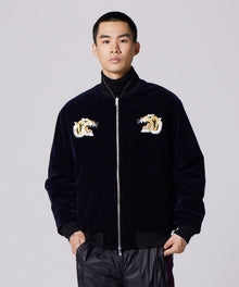 D.NAVY×BLACK（OUTER SIDE）／Model Height 180cm／Wearing Size M