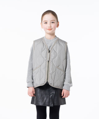 D.SAGE GREEN／Model Height 135cm／Wearing Size 140