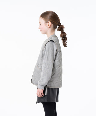 D.SAGE GREEN／Model Height 135cm／Wearing Size 140