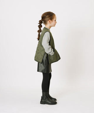 OLIVE／Model Height 130cm／Wearing Size 140
