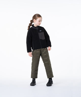 BLACK×BLACK／Model Height 135cm／Wearing Size 140