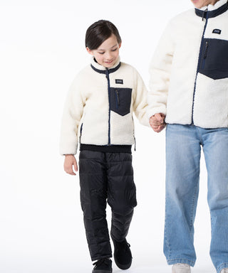 NAVY×IVORY／Model Height 132cm／Wearing Size 140