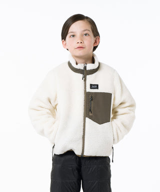 OLIVE×IVORY／Model Height 132cm／Wearing Size 140