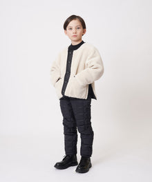 BLACK×CREAM／Model Height 127cm／Wearing Size 140