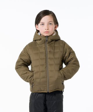 OLIVE×IVORY／Model Height 132cm／Wearing Size 140