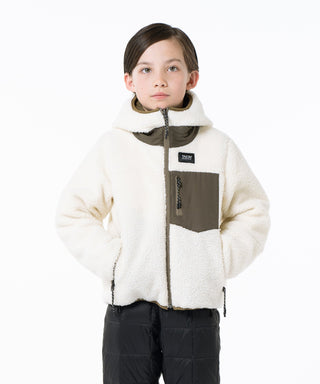 OLIVE×IVORY／Model Height 132cm／Wearing Size 140