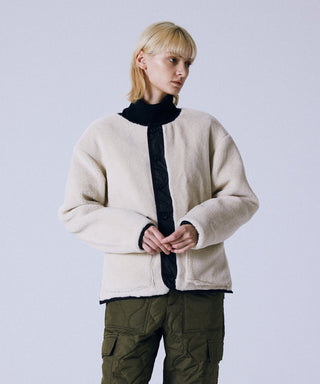 BLACK×CREAM／Model Height 167cm／Wearing Size XS